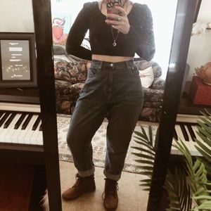 American Eagle Mom Jeans